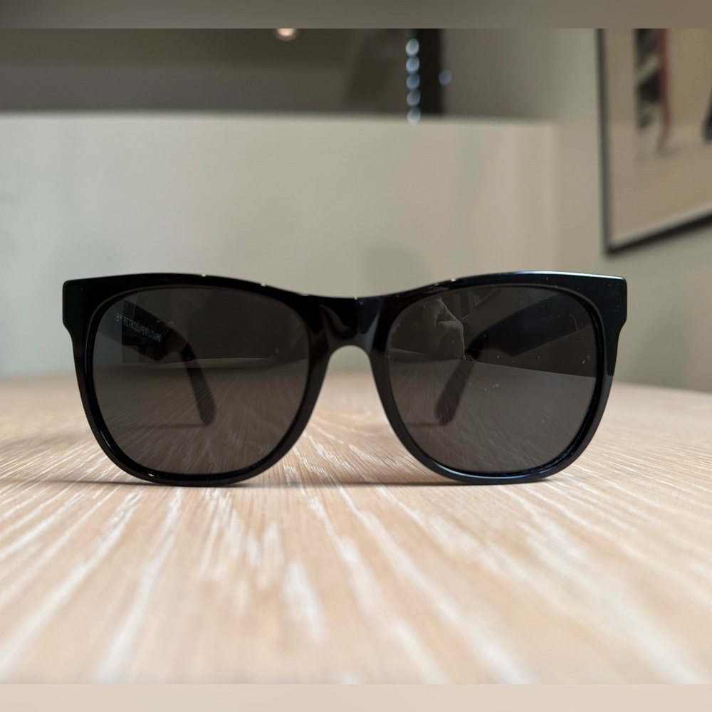 Super by RetroSuperFuture 002/3t - Classic Black Sunglasses 55/17/145